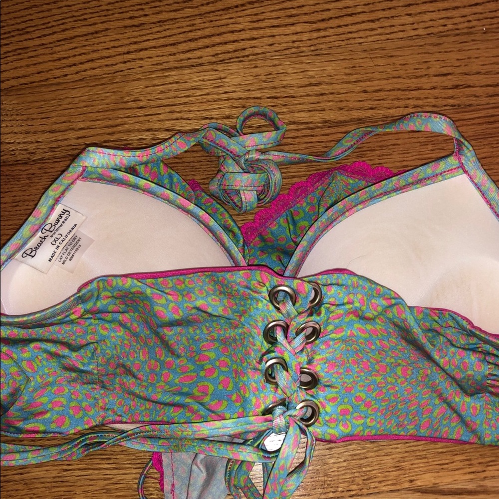 Beach bunny bikini - Picture 4 of 4